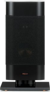 Coluna Klipsch RP-140D preta, vista frontal, grelha têxtil preta e base retangular