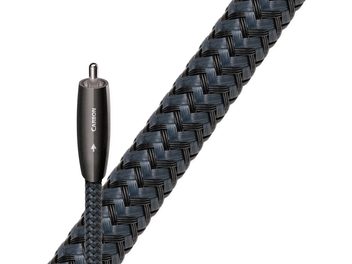 Kabel koncentryczny cyfrowy Audioquest Carbon Coaxial 0,75m, czarna opleciona osłona, posrebrzane złącza RCA, zbliżenie