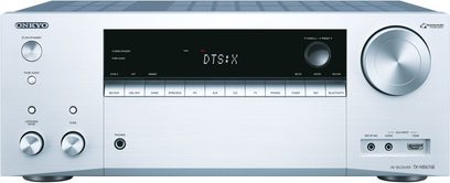 Onkyo TX-NR676E sølvfarvet hjemmebiograf-forstærker, frontpanel, frontvisning, blå skærm, sølvfarvede knapper og drejeknapper