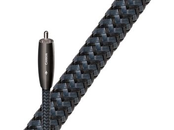 Audioquest Carbon Coaxial 3m digital koaxialkabel, svart flätad kabelmantel, silverfärgade RCA-kontakter, närbild