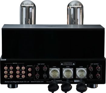 Integreret rørforstærker Line Magnetic LM-212IA, set bagfra med RCA, højttalerudgange og to rør