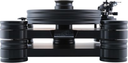 Transrotor Dark Star Reference RB880 hi-fi vinüülplaadimängija, vaade eest, mattmustast akrüülist korpus paksu rippuva taldrikuga, neli üksteise peale asetatud silindrilist jalga ja helikäpp paremal