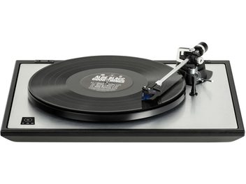 Rekkord Audio M500 sølv pladespiller, 2M Blue pickup, sort pladetallerken, sølvfarvet tonearm, rektangulær grå base