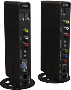 To trådløse iTrio HD-W100 sendere i sort, set forfra, med RCA- og VGA-stik samt LED-indikatorer i forskellige farver