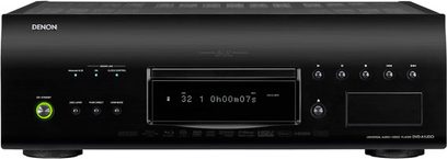 Denon DVD-A1UD-B schwarzer DVD-Player, Frontansicht, mit Display, Tasten und zentraler Disk-Lade