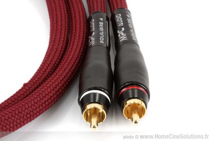 Câble audio RCA MPC Audio Equilibre 4 modulation 2 x 1m, rouge, connecteurs dorés, gros plan, vue de face