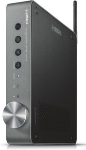 Wzmacniacz hi-fi stereo Yamaha WXA-50 DS w metalicznym kolorze szarym, widok z przodu, przyciski i złącza na przednim panelu, logo Yamaha