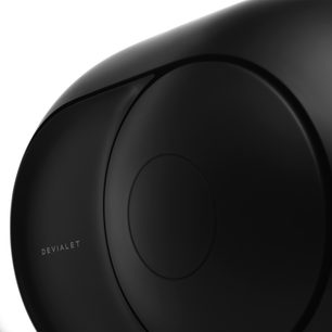 Trådløs, tilsluttet DEVIALET PHANTOM I 103 dB mat sort højttaler, nærbillede fra siden, mat sort æggeformet design