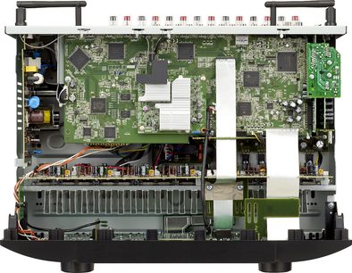 Marantz SR-5012 sort hjemmebiografsforstærker, set forfra indvendigt, grønne printplader, elektroniske komponenter