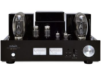 Line Magnetic LM-150IA fekete csöves hi-fi erősítő, elölnézet, 2 végcső, 2 előerősítő cső, gombok és VU-mérők