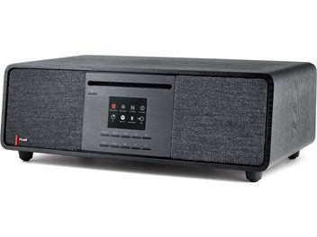 Sistem hi-fi all-in-one Pinell of Norway Supersound 701 negru, carcasă din lemn negru cu colțuri rotunjite, două grile de difuzoare din material textil gri, panou central din metal periat cu fantă pentru CD, ecran color și butoane, vedere din unghi de trei sferturi, așezat pe patru picioare