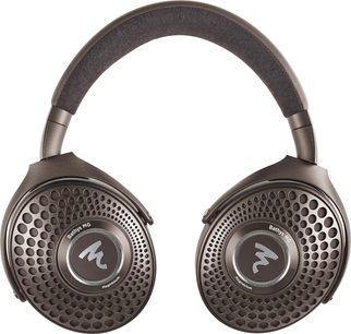 Draadloze hifi-hoofdtelefoon Focal Bathys MG, frontaal gezien met gewatteerde hoofdband en symmetrische, geperforeerde ronde oorkussens