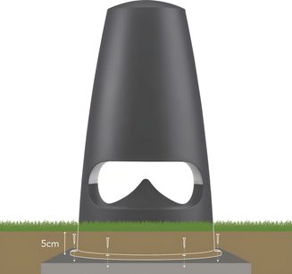 Mat zwarte metalen Triangle Garden 7 buitenluidspreker, slanke kegelvormige behuizing met brede gebogen frontale opening, vooraanzicht in een montageschema met aanduiding van een inbouwdiepte van 5 cm
