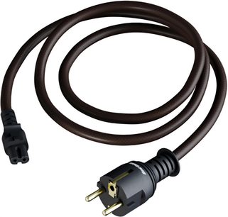 Real Cable PSKAP15 2,5 m uzunluğunda koyu kahverengi örgülü kılıflı şebeke güç kablosu, üstten görünüm, siyah Schuko fiş (altın kaplı pimler) ve siyah IEC C7 priz ile donatılmış