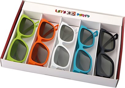 Valge avatud karbis on ülaltvaates kuus paari värvilisi 3D-prille erksates toonides: roheline, oranž, valge, sinine ja must.