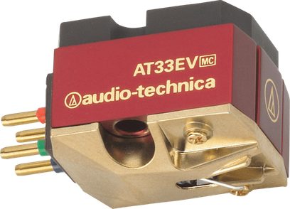 Κεφαλή πικάπ Audio Technica AT33EV σε κόκκινο και χρυσό, λήψη λοξά με χρυσαφί ακροδέκτες σύνδεσης σε πολλά χρώματα