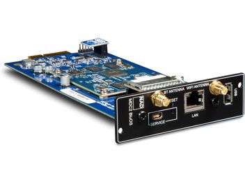 NAD MDC2 BluOS-D udvidelseskort til hi-fi-elektronik, blåt printplade med elektroniske komponenter og stik
