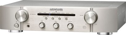 Marantz PM6005 Stereo-Hi-Fi-Verstärker in Silber, mit gebürsteter Metallfront, zahlreichen Tasten, Anschlüssen und blauer Anzeige