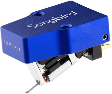 Blå Sumiko Songbird vinylpladespiller med tonarm og diamantpickup, set oppefra og fra siden