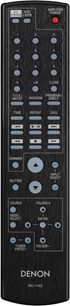 Sort Denon RC-1148 fjernbetjening med mange grå og røde knapper, set forfra