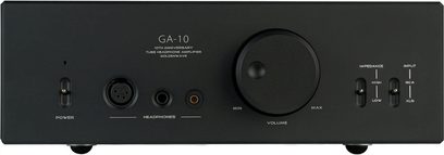 Hovedtelefonforstærker Hifiman GA-10, set forfra, sort rektangulært kabinet, centralt volumenkontrol, hovedtelefonstik, afbrydere