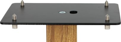 Enova HIFI MAJESTY 50 WD, set oppefra, rektangulær sort plade, 4 metalspidser, central træstøtte
