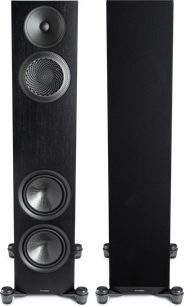 Paradigm Premier 820F v2 gulvhøjttaler i sort, set forfra med synlige højttalerenheder og aftageligt frontstofdæksel