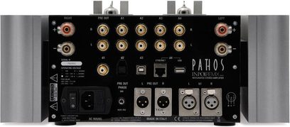 Amplificador de alta fidelidad estéreo Pathos InPol Remix MkII negro mate, vista frontal, conexiones y controles en primer plano