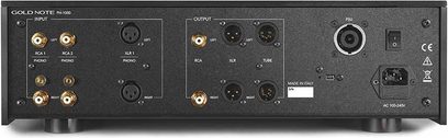 Vedere din spate a preamplificatorului phono Gold Note PH-1000 lite gold negru cu conectori RCA, XLR, tub și etichetă "Made in Italy"