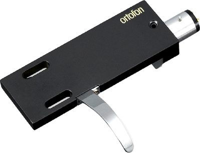 Ortofon LH-4000 pickup-hus, set i perspektiv, sort rektangulær krop, 2 ovale slidser, sølvfarvet løftestang, sølvfarvet cylindrisk stik