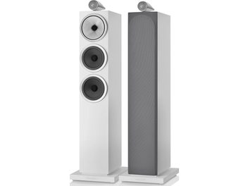 Două boxe de podea Bowers & Wilkins 703 S3 alb satinat, vedere frontală, carcasă din lemn lăcuit, 3 difuzoare, grilă detașabilă