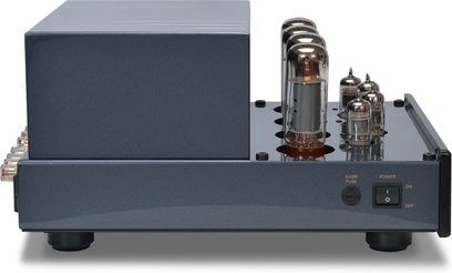 PrimaLuna EVO 100 sort effektforstærker, frontvisning, 4 rør, kontroller og stik på forsiden, metalchassis