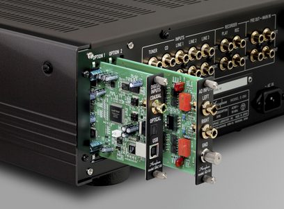 Integreret stereo hi-fi forstærker E-280, bagsidevisning, forgyldte RCA-stik, grøn printplade, synlige digitale muligheder