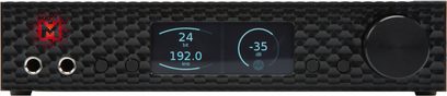 Forside af en Mytek Brooklyn DAC+ sort audio DAC-konverter, sort kabinet, OLED-skærm, kromforgyldte knapper