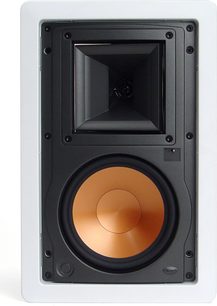 Klipsch R-3650-W indbygget højttaler, set forfra, kobber diskant og basenheder i et firkantet sort kabinet