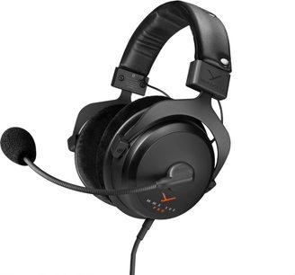 Spēļu austiņas ar mikrofonu Beyerdynamic MMX 300 PRO, sānskats, melni spilventiņi, polsterēta galvas stīpa, elastīgs mikrofons