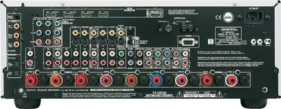 Onkyo TX-SR706 sort home cinema-forstærker, bagside, talrige audio-/videotilslutninger, højttalerterminaler med røde og sorte fjederklemmer