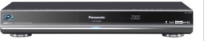 Panasonic DMR-BW880 sort Blu-ray-optager, set forfra, digitalt display viser "2000" på skærmen