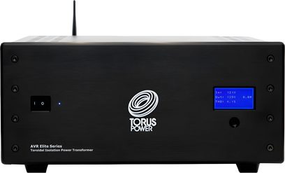 Sektorstrømskonditionering AVR-2 ELITE 16 CE sort med blå skærm til højre, afbryder til venstre, Torus Power-logo i midten