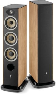 Due diffusori da pavimento Focal Aria Evo 926 finitura noce, pannello frontale nero inclinato, tweeter, midrange, 2 woofer