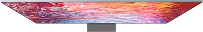 Samsung 55QN700B 2022 TV set forfra, flad skærm der viser et farverigt abstrakt billede i røde og blå nuancer