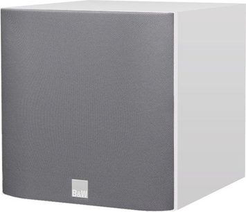 Bowers & Wilkins ASW608 witte subwoofer, perspectivisch vooraanzicht, kubistische vorm, witte gelakte afwerking