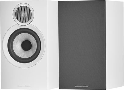 Boekenplank luidspreker Bowers & Wilkins 607 S3 wit, voorkant met 2 luidsprekers, afneembaar zwart rooster, vooraanzicht