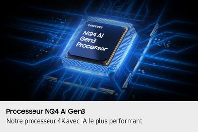 Černý lesklý Samsung NQ4 AI Gen3 s kovovým stříbrným rámem, pohled ze tří čtvrtin na světle modrý tištěný spoj