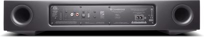 Cambridge Audio TV2 (V2) sort soundbar, set forfra, med knapper og tilslutninger på bagpanelet