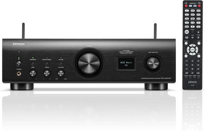 Denon PMA-900HNE svart hi-fi stereoanlegg, frontvisning, svart frontpanel med knapper, rattkontroller og skjerm, fjernkontroll inkludert