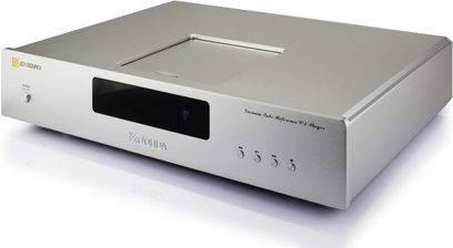Sølvfarvet metallic Jolida JD100 MKII CD-afspiller, set forfra, med digitalt display, CD-bakke og 4 kontrolknapper