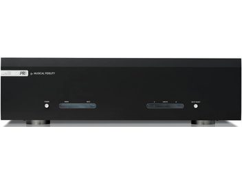 Højttalerforstærker med høj lydkvalitet Musical Fidelity M6s PRX sort med rektangulær front, knapper og lysindikatorer