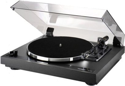 Hi-fi pladespiller Thorens TD 190-2 i sort, med blankt plastikchassisog plexiglaslåg, plade og metaltonarm
