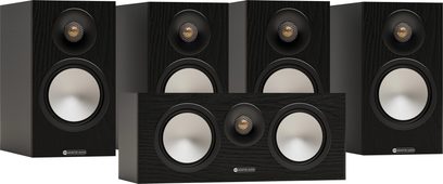 Monitor Audio Bronze 50 7G 5.0 musta kaiutinpaketti, jossa 4 kirjahyllykaiutinta ja yksi keskikaiutin, hopeiset kaiuttimet